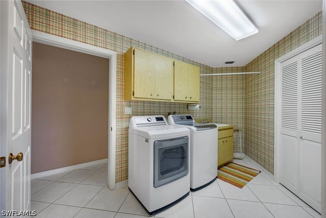 2264 Imperial Golf Co BLVD, Naples, FL 34110