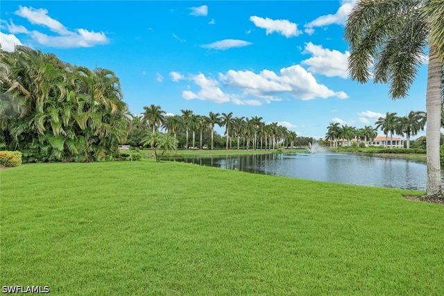 2264 Imperial Golf Co BLVD, Naples, FL 34110
