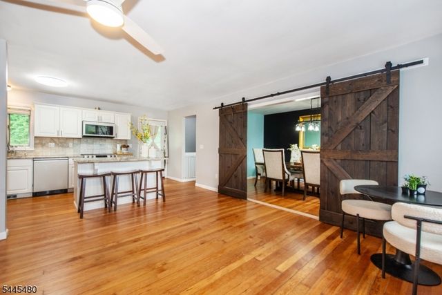 2 Glen Rd, Vernon Twp., NJ 07422