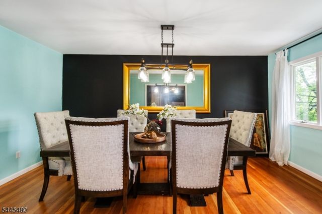 2 Glen Rd, Vernon Twp., NJ 07422