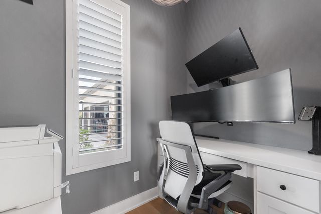 501 Black Wolf RUN, Austin, TX 78738