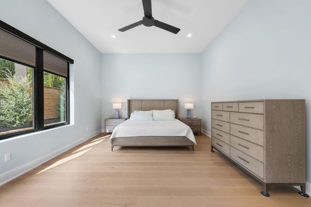 501 Black Wolf RUN, Austin, TX 78738