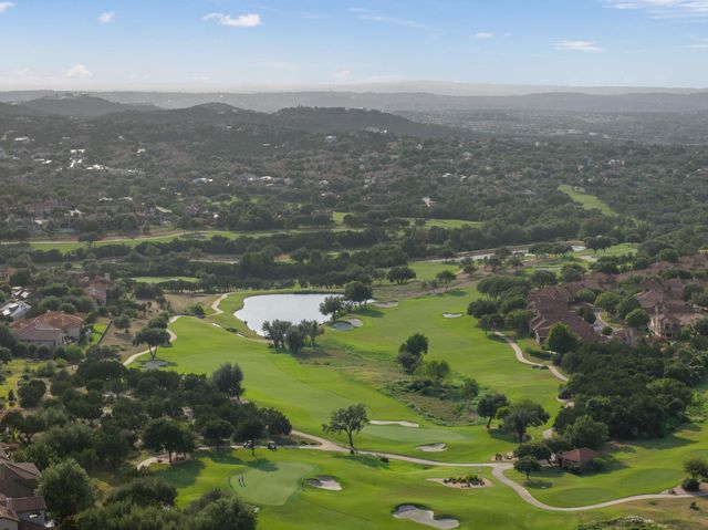 501 Black Wolf RUN, Austin, TX 78738