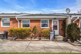 14 Independence Parkway C, Whiting, NJ 08759