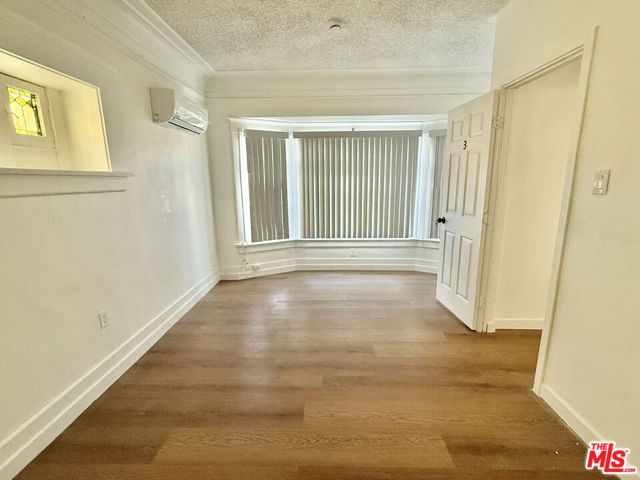 1454 W 28th Street, Los Angeles, CA 90007