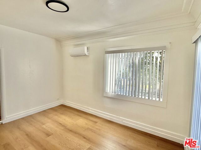 1454 W 28th Street, Los Angeles, CA 90007