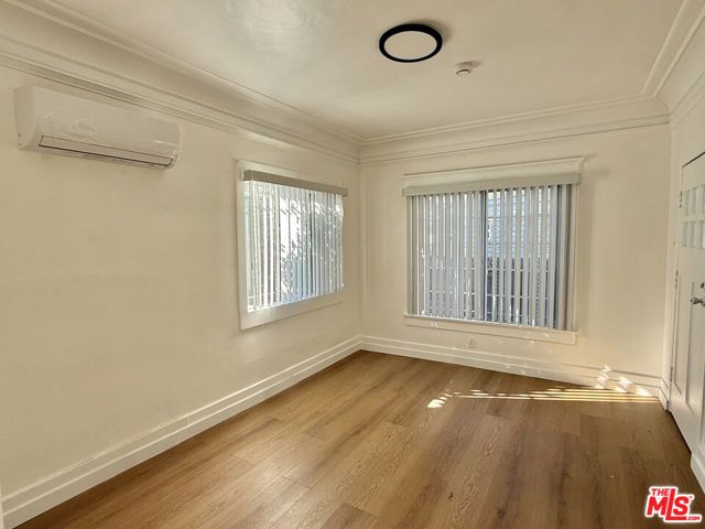 1454 W 28th Street, Los Angeles, CA 90007