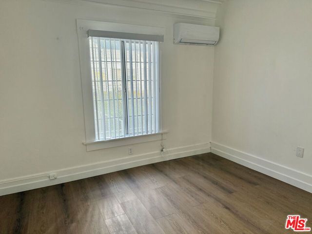 1454 W 28th Street, Los Angeles, CA 90007