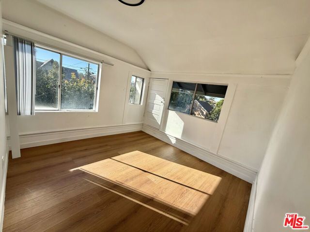 1454 W 28th Street, Los Angeles, CA 90007