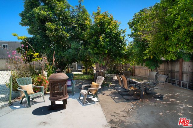 1454 W 28th Street, Los Angeles, CA 90007
