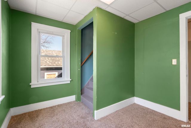 400 PEKIN Avenue, East Peoria, IL 61611