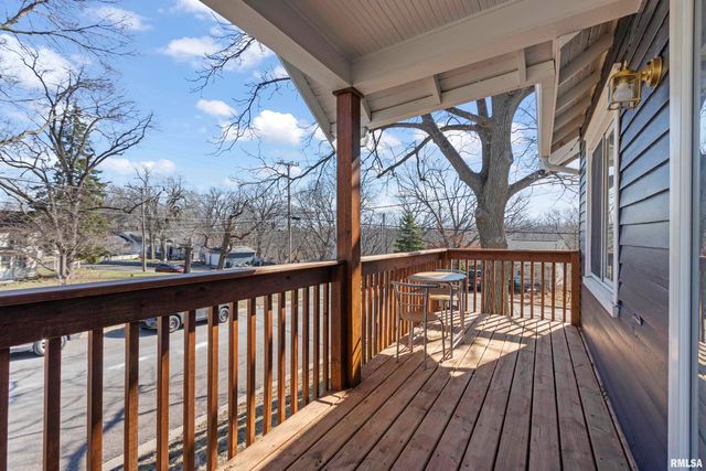 400 PEKIN Avenue, East Peoria, IL 61611