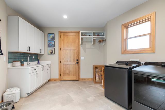 144 Lecroy Road, Walhalla, SC 29691