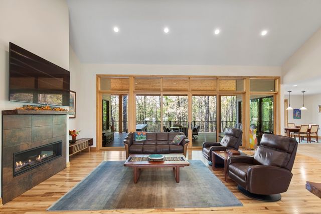 144 Lecroy Road, Walhalla, SC 29691