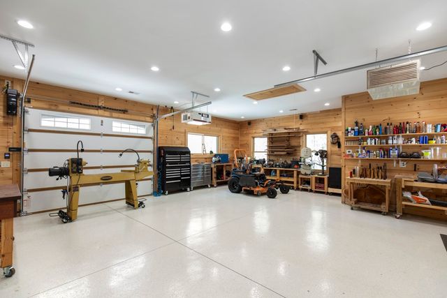 144 Lecroy Road, Walhalla, SC 29691
