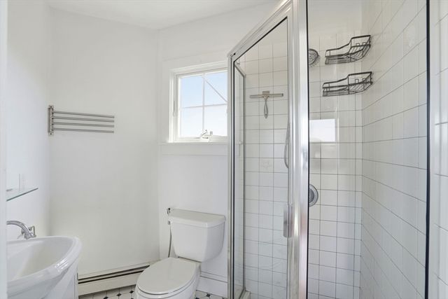 7 Mildred St, Hull, MA 02045