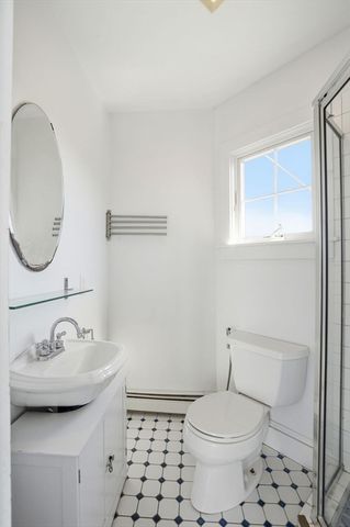 7 Mildred St, Hull, MA 02045