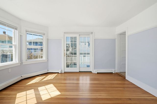 7 Mildred St, Hull, MA 02045