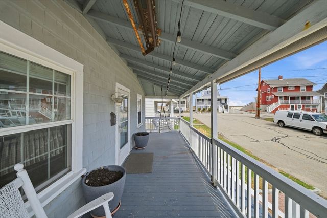 7 Mildred St, Hull, MA 02045