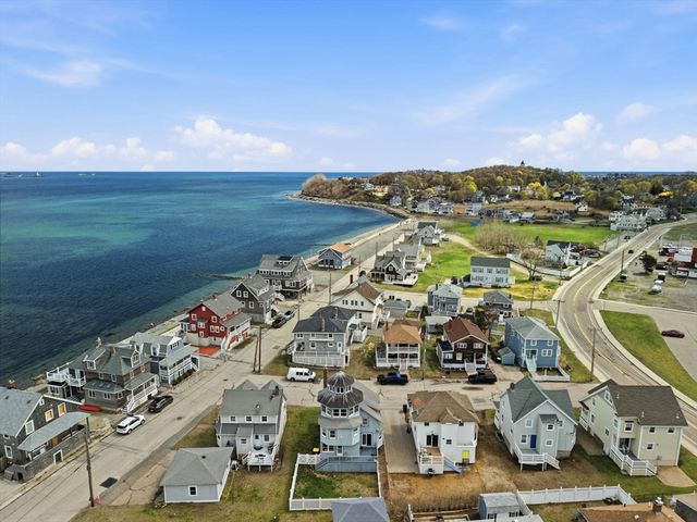 7 Mildred St, Hull, MA 02045