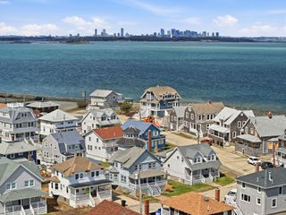 7 Mildred St, Hull, MA 02045