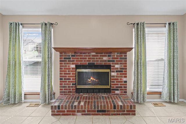 804 Shady Ridge Court, St Louis, MO 63125