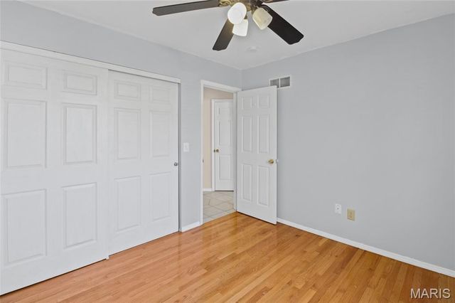 804 Shady Ridge Court, St Louis, MO 63125