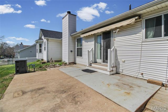 804 Shady Ridge Court, St Louis, MO 63125