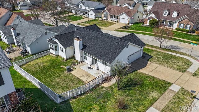 804 Shady Ridge Court, St Louis, MO 63125