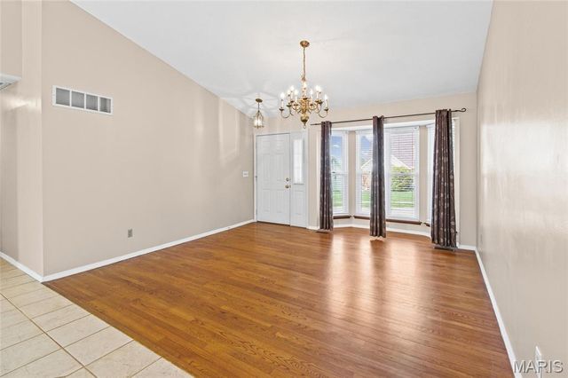 804 Shady Ridge Court, St Louis, MO 63125