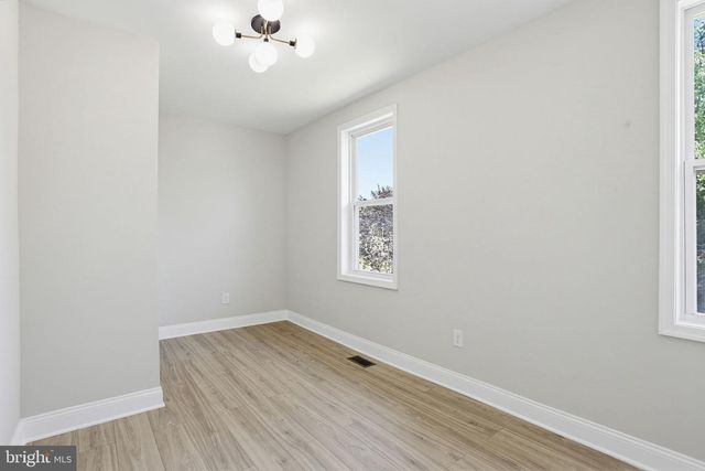 6504 FREEDOM AVE, Sykesville, MD 21784