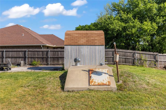 1614 Southern Hills Drive, Ardmore, OK 73401