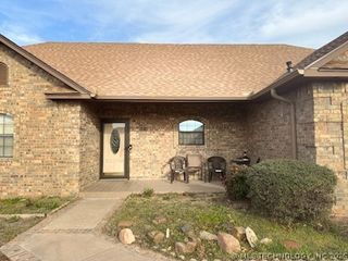 1614 Southern Hills Drive, Ardmore, OK 73401