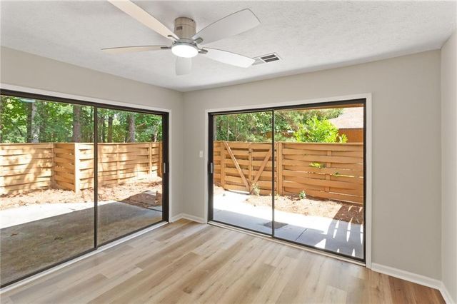 841 Lake Hollow SW Boulevard, Marietta, GA 30064