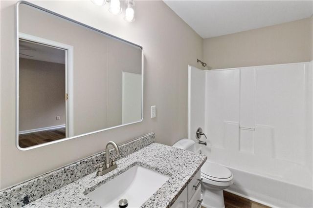 841 Lake Hollow SW Boulevard, Marietta, GA 30064