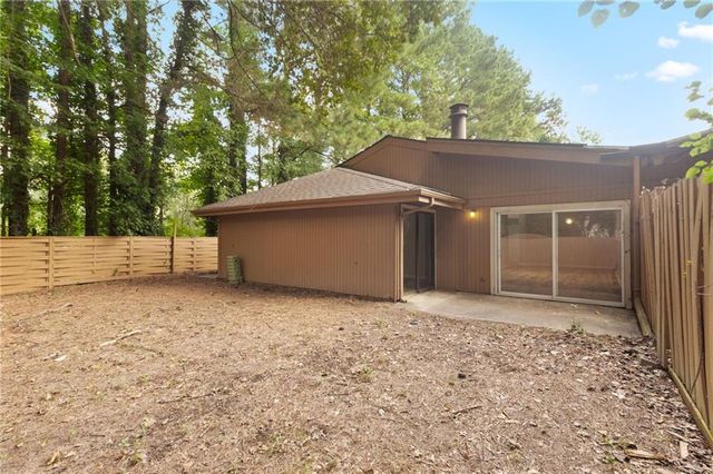 841 Lake Hollow SW Boulevard, Marietta, GA 30064