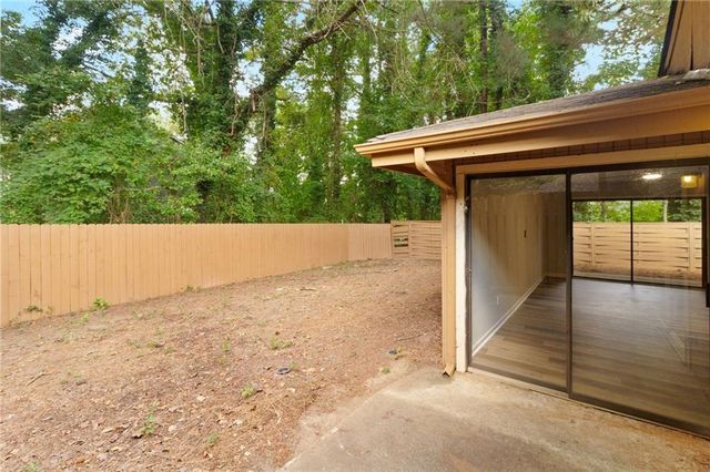 841 Lake Hollow SW Boulevard, Marietta, GA 30064