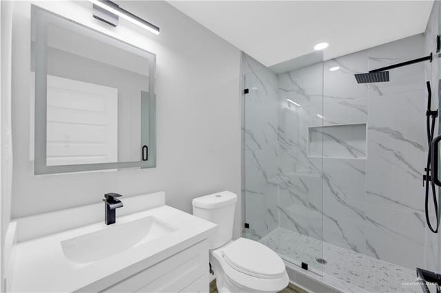 3100 W Redwood Avenue, Mcallen, TX 78501