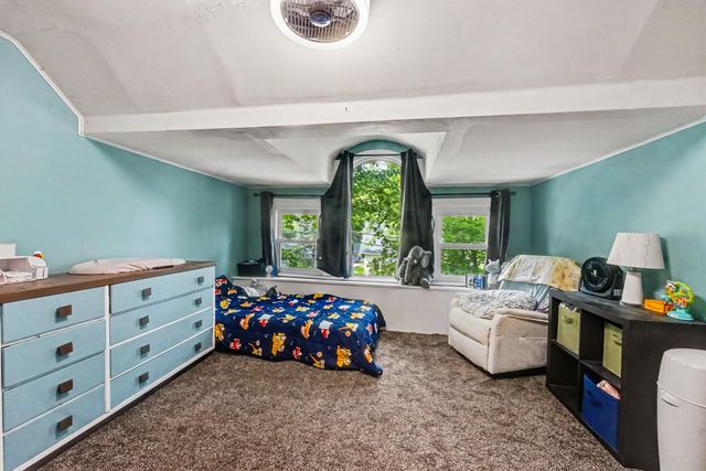 419 W Cass Street, Greenville, MI 48838