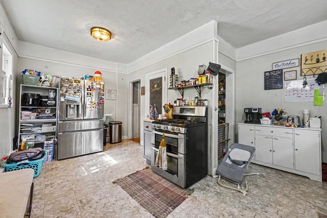 419 W Cass Street, Greenville, MI 48838