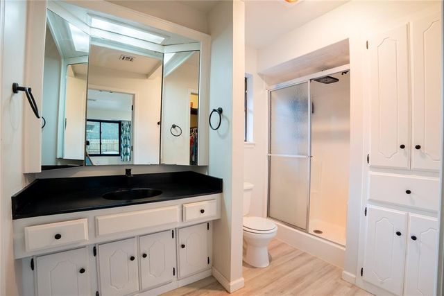 8305 NW 115th Street, Oklahoma City, OK 73162