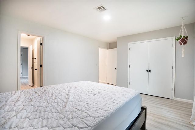 8305 NW 115th Street, Oklahoma City, OK 73162