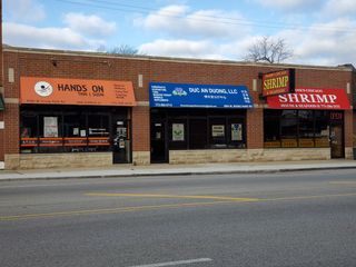 5052 W Irving Park Road, Chicago, IL 60641