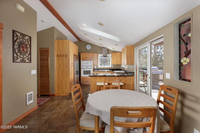 355 Tamarack, Goldendale, WA 98620