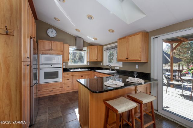 355 Tamarack, Goldendale, WA 98620