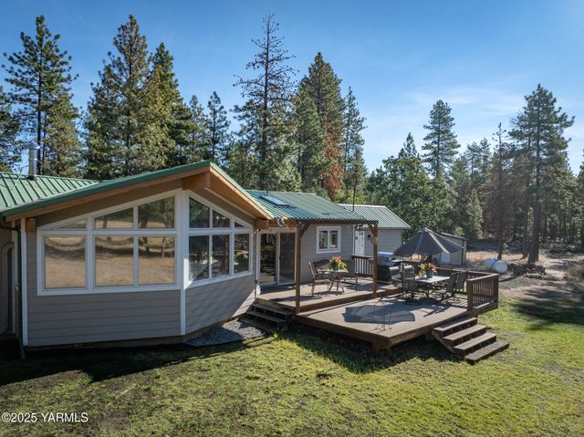 355 Tamarack, Goldendale, WA 98620