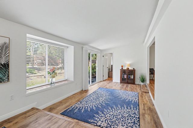 3840 Maudray Way, Carmichael, CA 95608