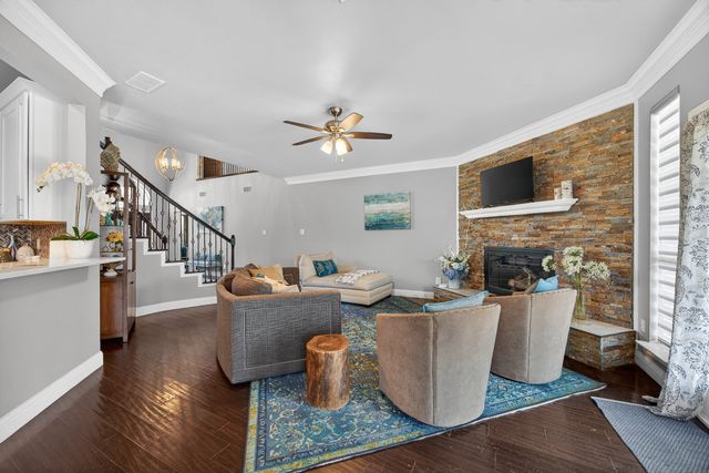 1422 Primrose Lane, Lewisville, TX 75077