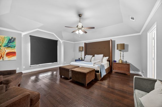 1422 Primrose Lane, Lewisville, TX 75077