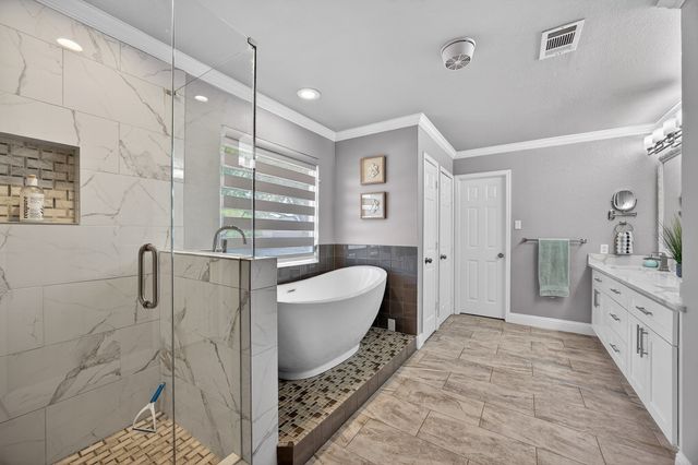 1422 Primrose Lane, Lewisville, TX 75077